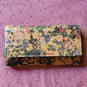 Patricia Nash Lt English Country Terresa Wallet